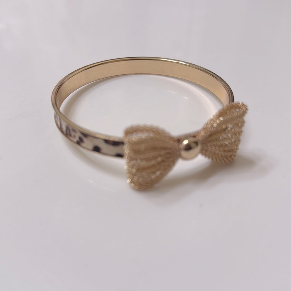 Cheetah Print Bow Bracelet
